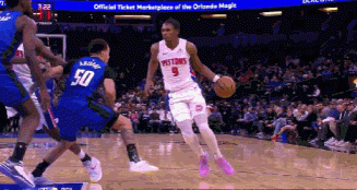 心态乱了？科尔-安东尼先是球权被挑战成功&随后犯规抱怨吃T