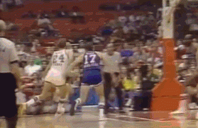 吹犯规就要吹超巨,欺软怕硬算什么东西…